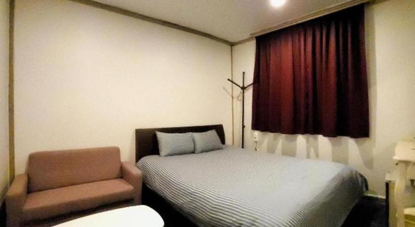 Emerald Ace Hotel Чеджудо Экстерьер фото
